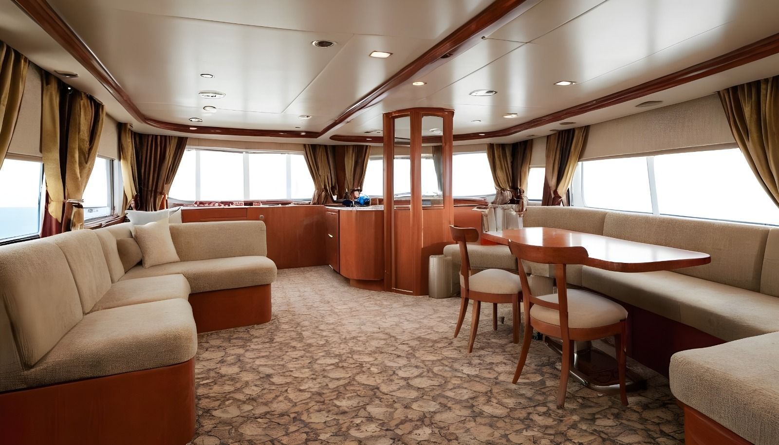 All About Yachts - Μοκέτες για το σκάφος